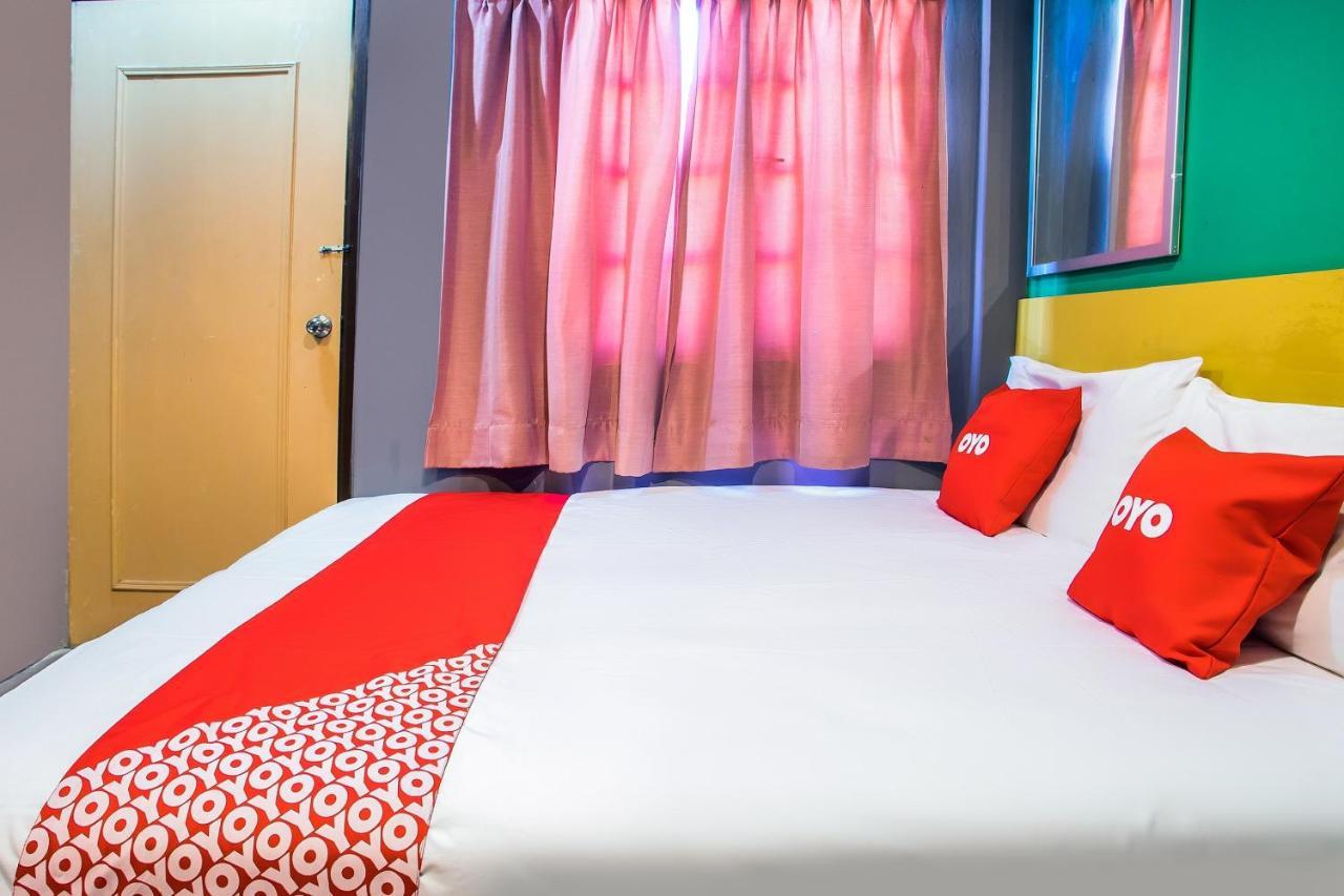 Oyo 89688 Alor Street Hotel كوالالمبور المظهر الخارجي الصورة