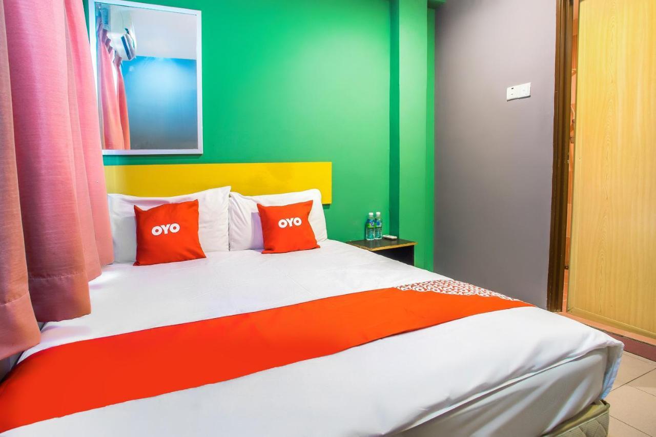 Oyo 89688 Alor Street Hotel كوالالمبور المظهر الخارجي الصورة