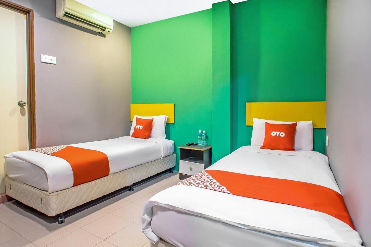Oyo 89688 Alor Street Hotel كوالالمبور المظهر الخارجي الصورة