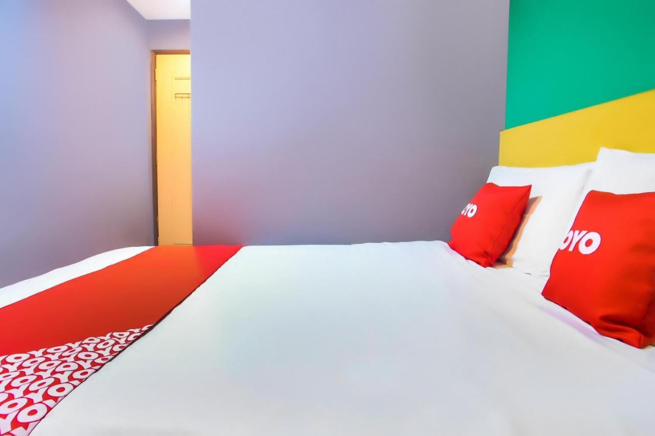 Oyo 89688 Alor Street Hotel كوالالمبور المظهر الخارجي الصورة