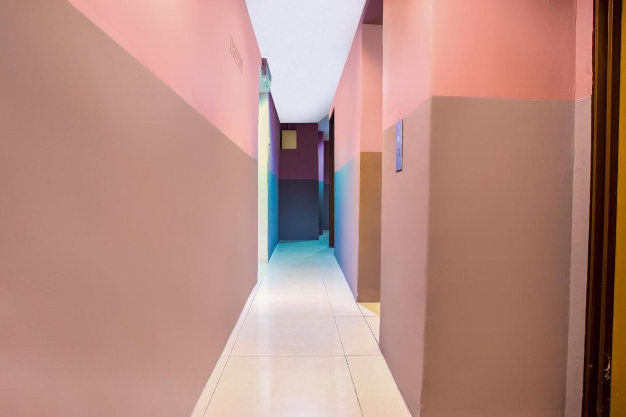 Oyo 89688 Alor Street Hotel كوالالمبور المظهر الخارجي الصورة