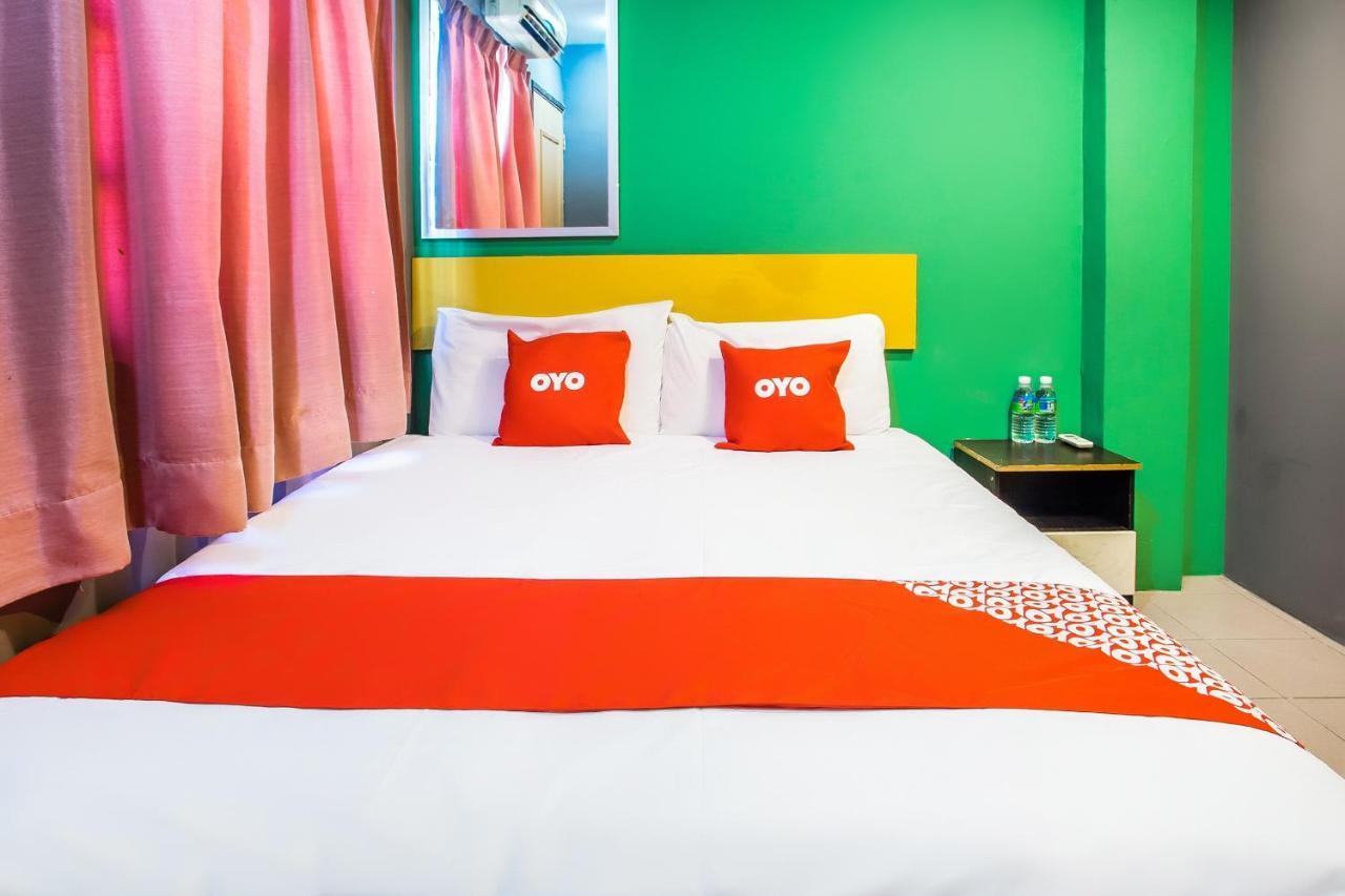 Oyo 89688 Alor Street Hotel كوالالمبور المظهر الخارجي الصورة